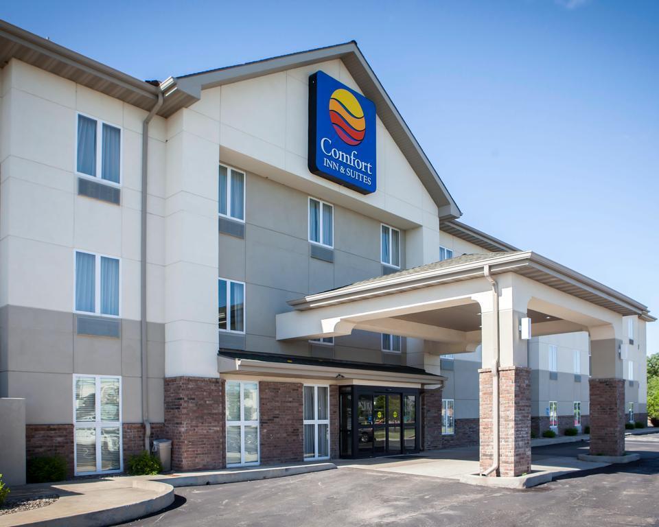 Comfort Inn & Suites Harrisonville Esterno foto