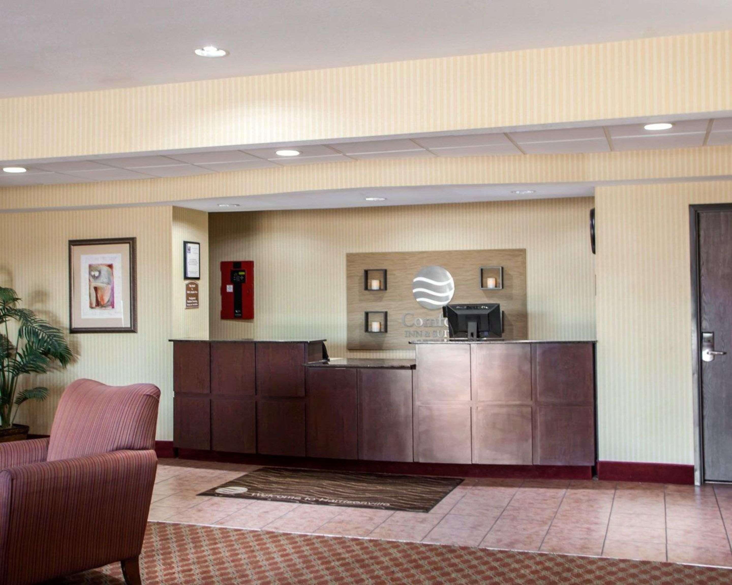 Comfort Inn & Suites Harrisonville Esterno foto