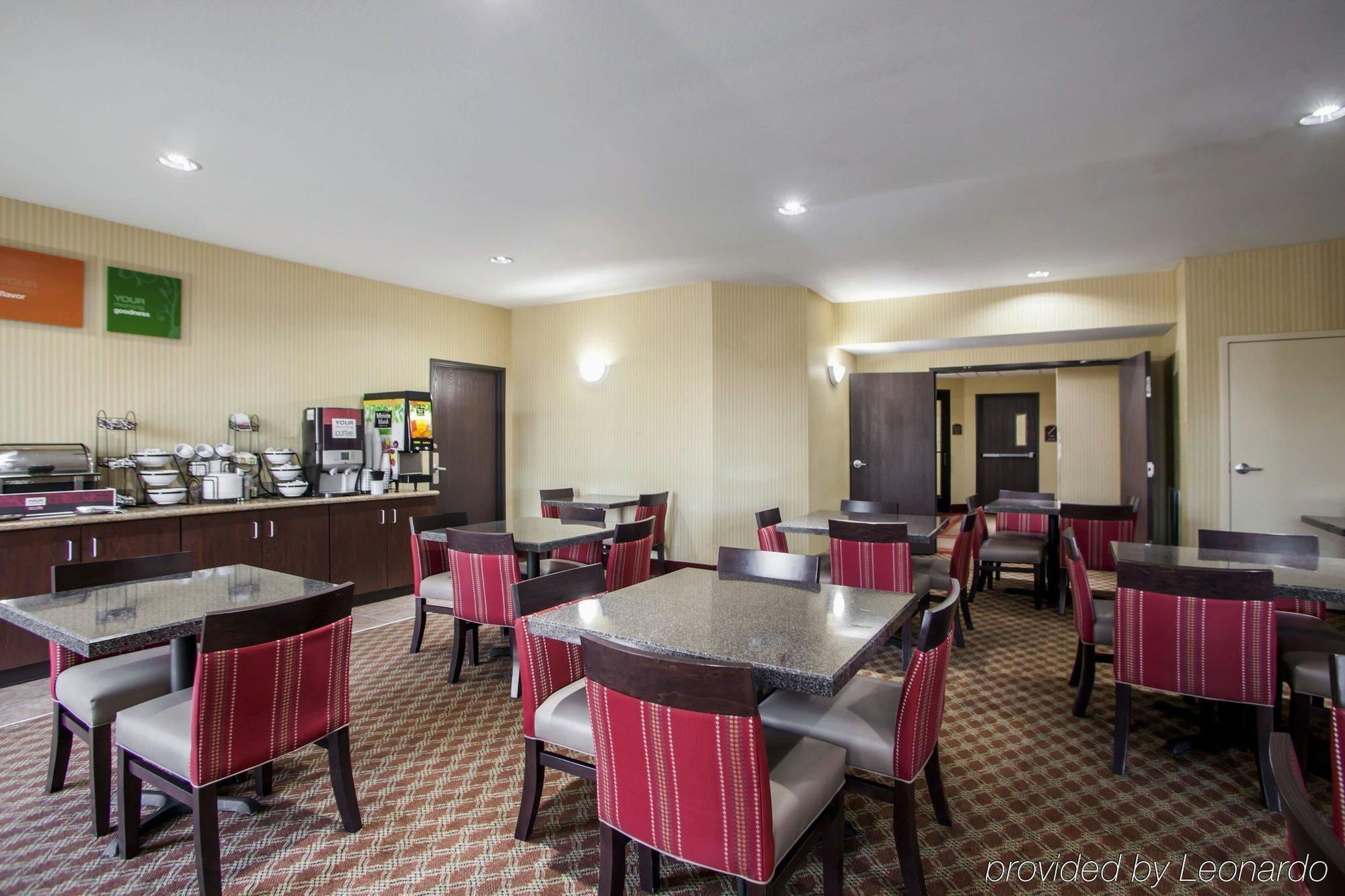 Comfort Inn & Suites Harrisonville Esterno foto