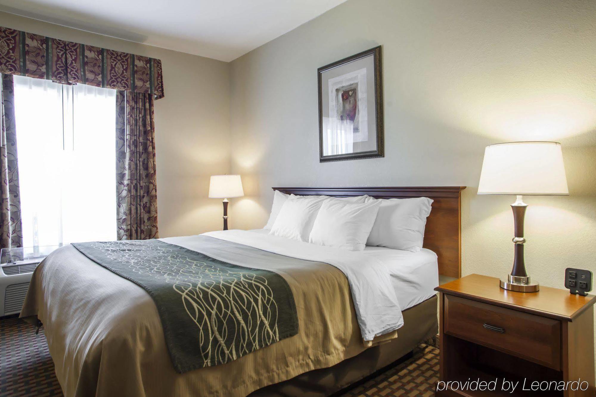 Comfort Inn & Suites Harrisonville Esterno foto